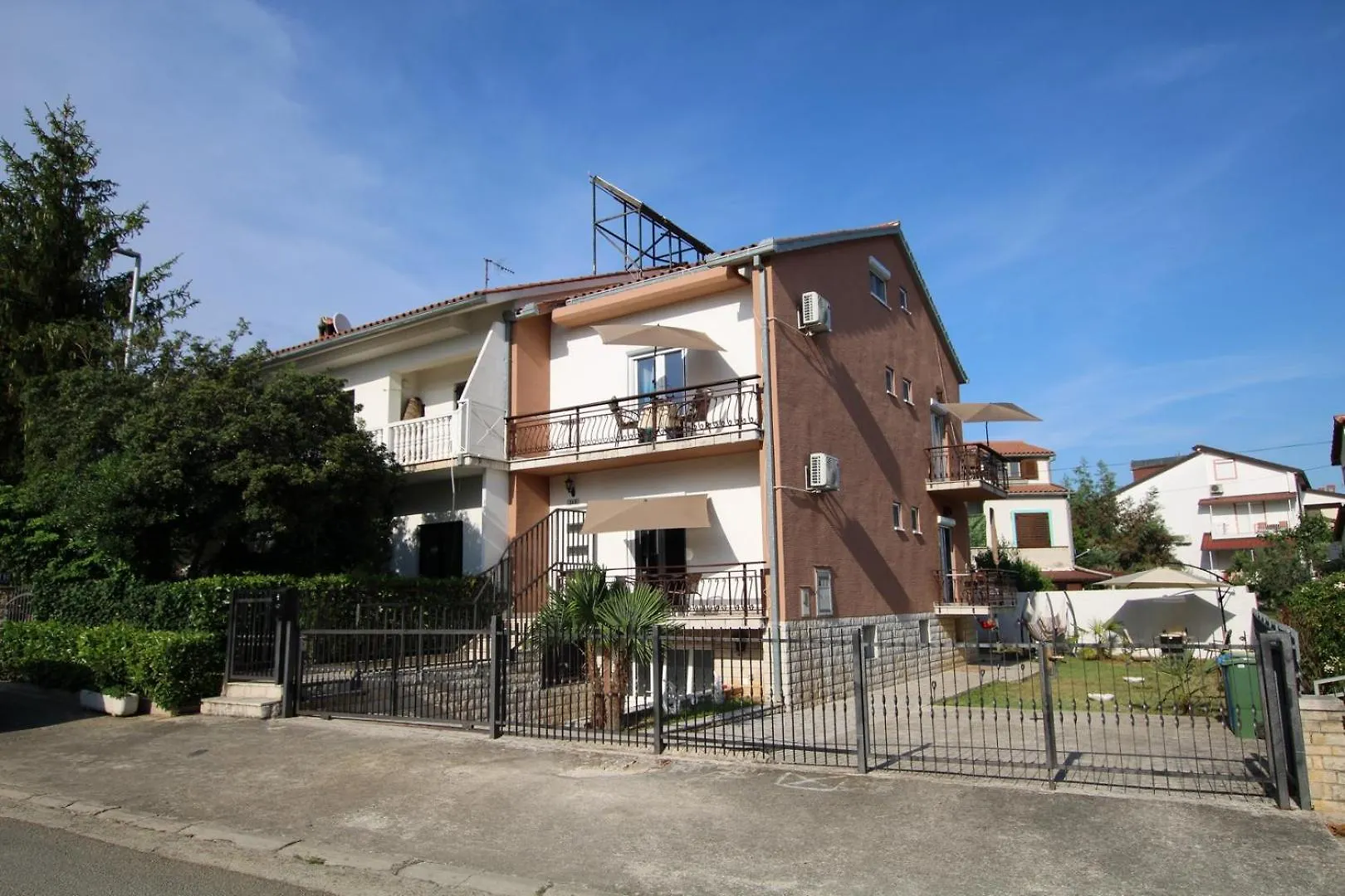 Blue Adria Suites location