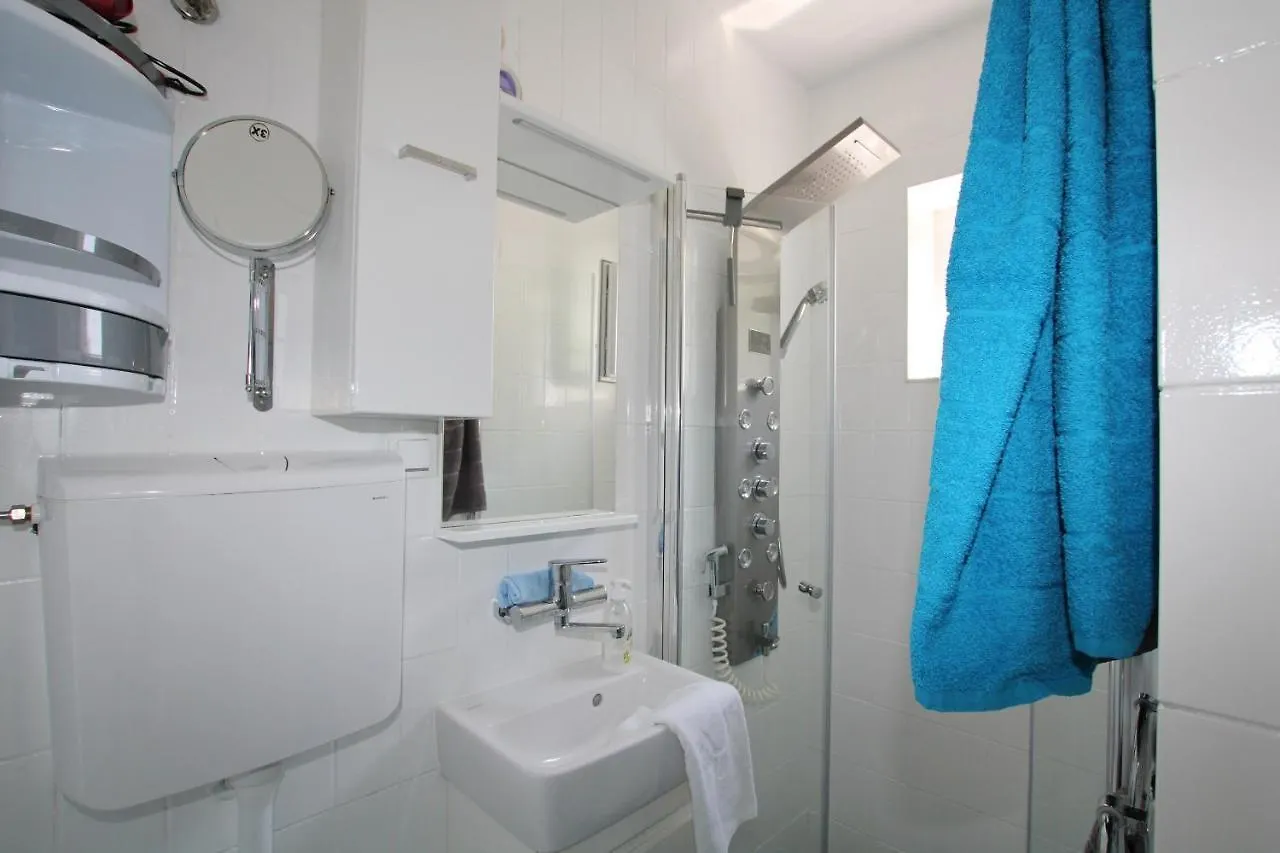Blue Adria Suites Porec Apartment